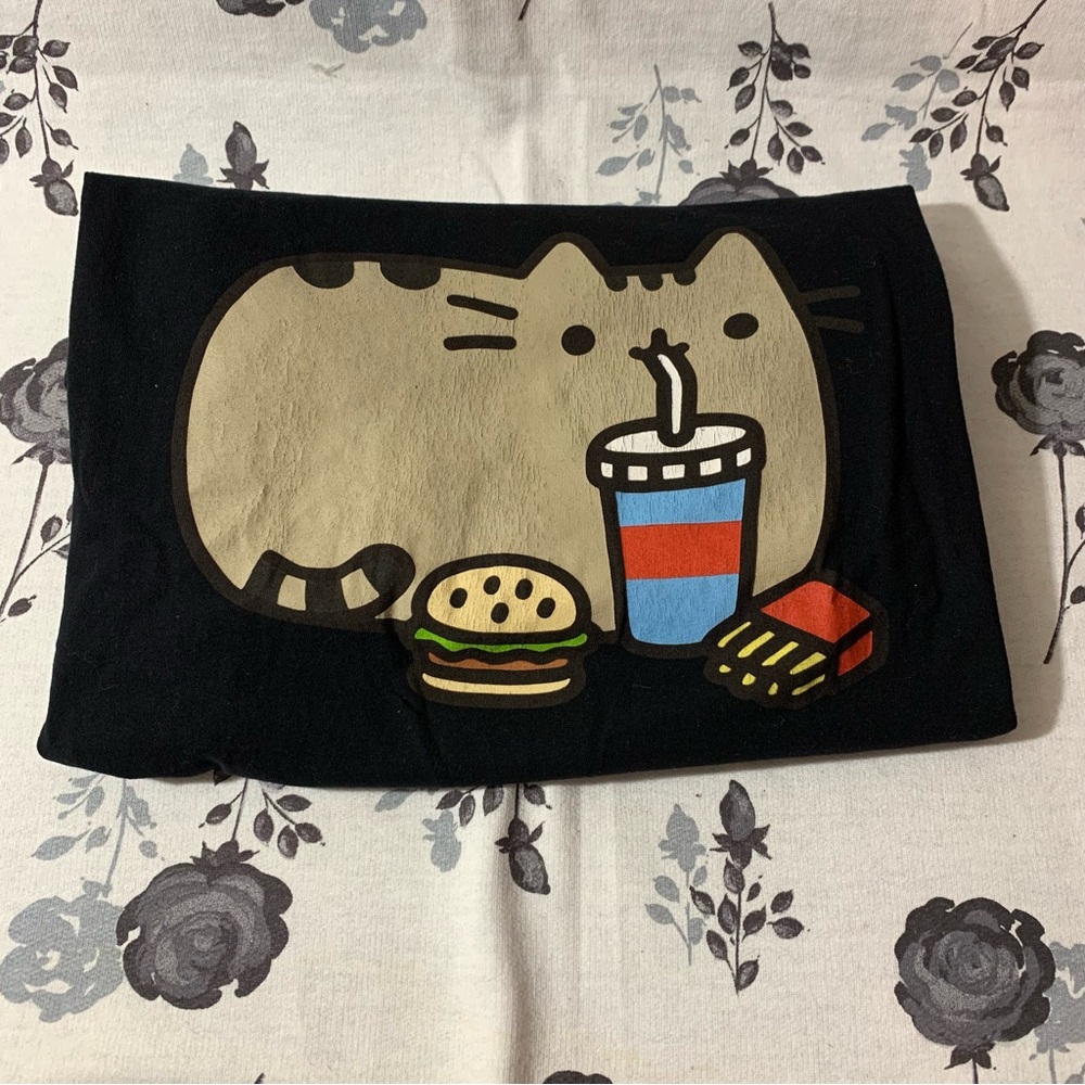 Pusheen Tee (XL)